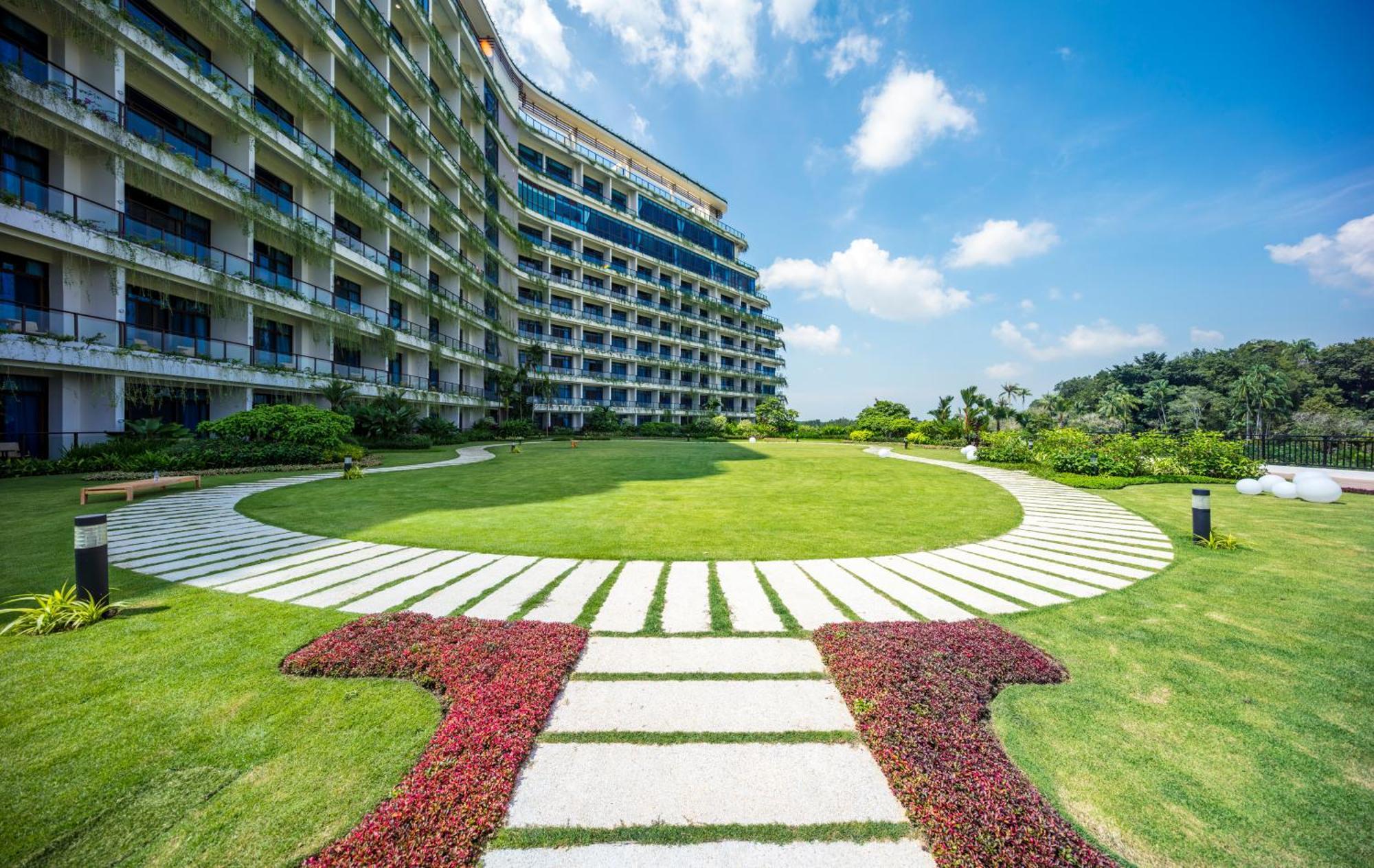Forest City Golf Hotel Nusajaya  Exteriör bild